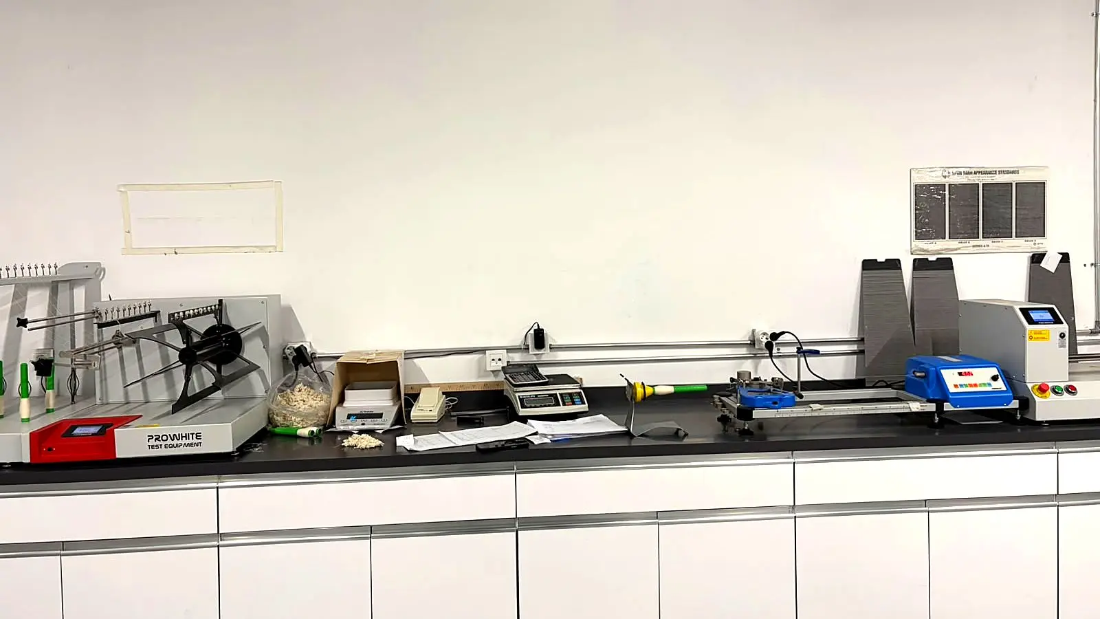 Almer Tekstil kalite kontrol laboratuvarı